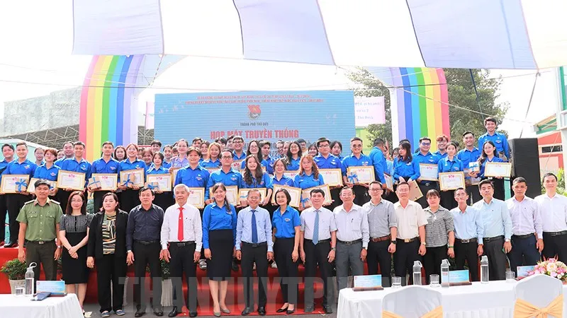 Ảnh: https://hcmcpv.org.vn/tin-tuc/phat-huy-vai-tro-cua-thanh-nien-thanh-pho-thu-duc-trong-chuyen-doi-so-1491920606#:~:text=(Thanhuytphcm.vn)%20%2D%20S%C3%A1ng,26%2F3%2F2024).