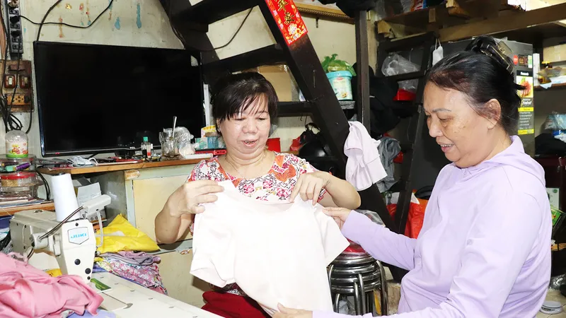 Nòng cốt của phong trào Hoa vận