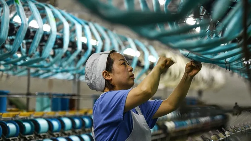 Ảnh: https://dttc.sggp.org.vn/kinh-te-trung-quoc-tang-truong-53-trong-quy-i-vuot-ky-vong-post113352.html