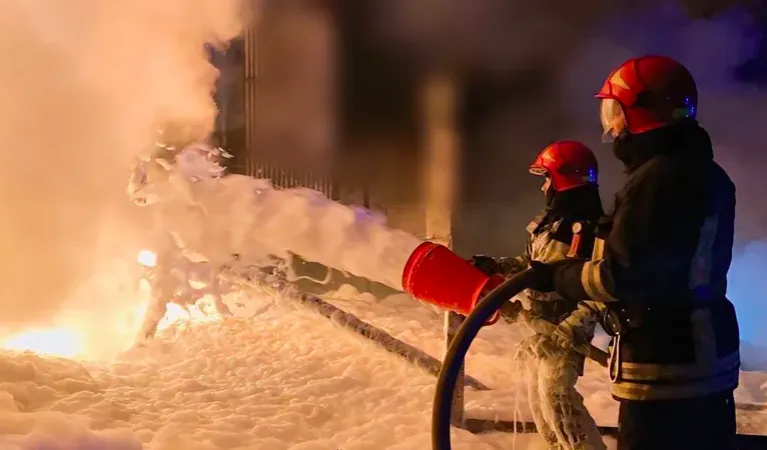 Ảnh: https://baotintuc.vn/the-gioi/nga-ukraine-tang-cuong-tan-cong-cac-co-so-nang-luong-cua-nhau-trong-dem-20240428072900060.htm