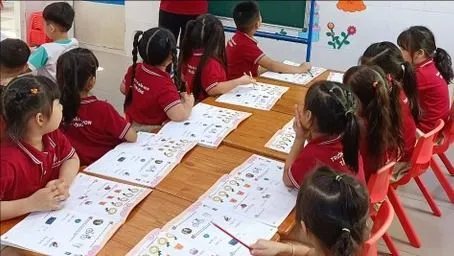 Ảnh minh họa: https://www.sggp.org.vn/no-ro-hoc-chu-truoc-khi-vao-lop-1-post692995.html