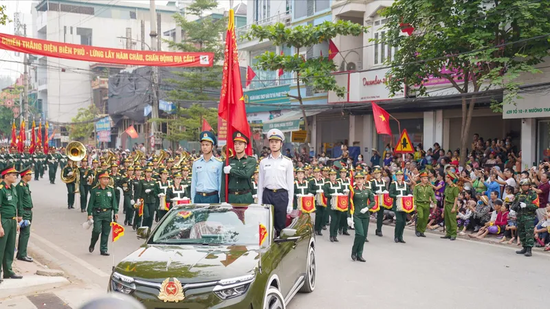 Điện Biên “mở hội” trước ngày đại lễ