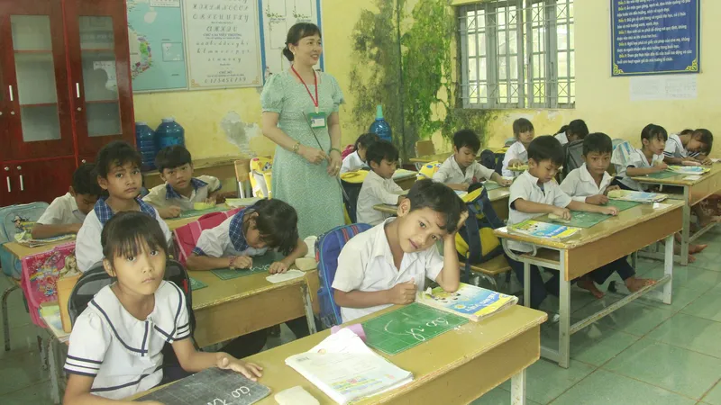 Lớp học đặc biệt cho trẻ em S’tiêng