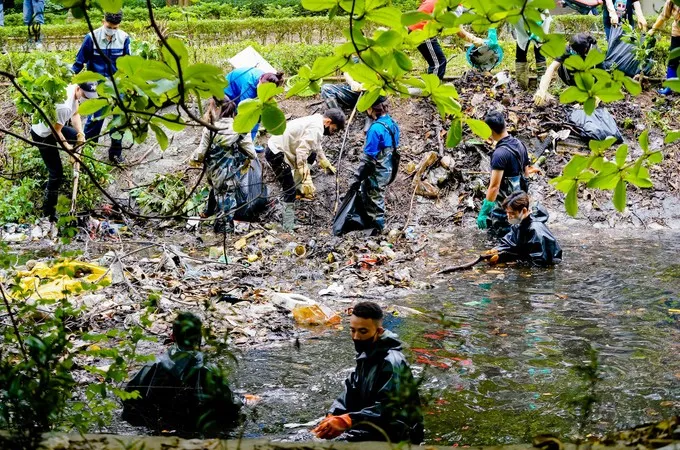 “Giải cứu” những dòng sông ô nhiễm