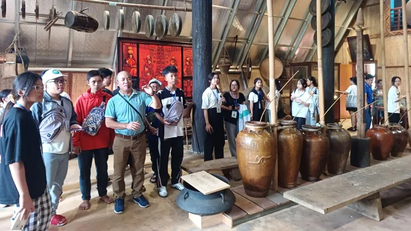 Sôi động trại sáng tác văn học dành cho thanh thiếu niên