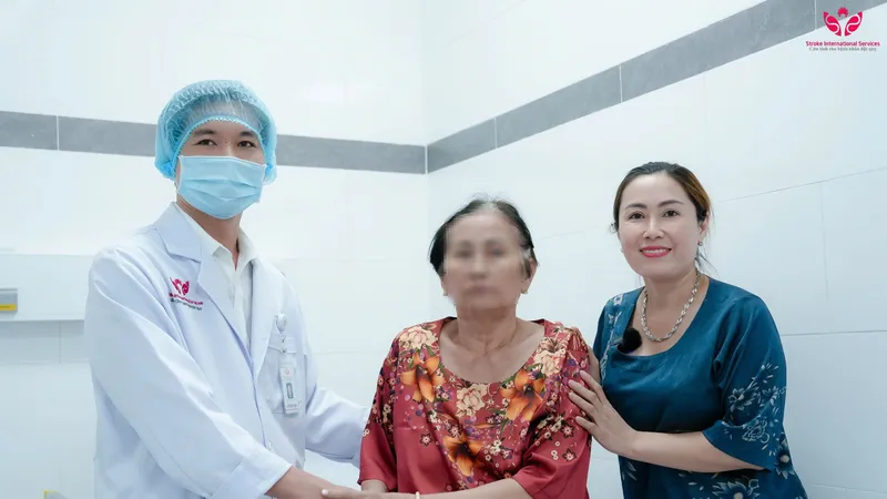 Bệnh viện đầu tiên tại miền Tây thực hiện tán sỏi đường mật qua da bằng laser