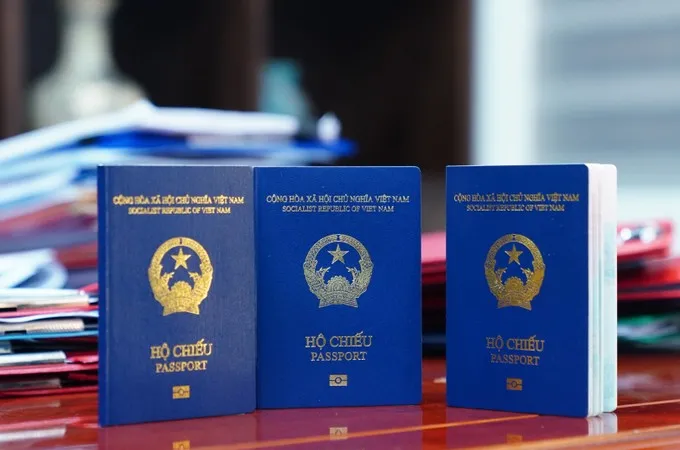 Bộ Công an thông tin việc công dân chậm nhận hộ chiếu