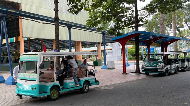 Chuyển đổi xe điện phục vụ du lịch: Xu hướng vận chuyển xanh