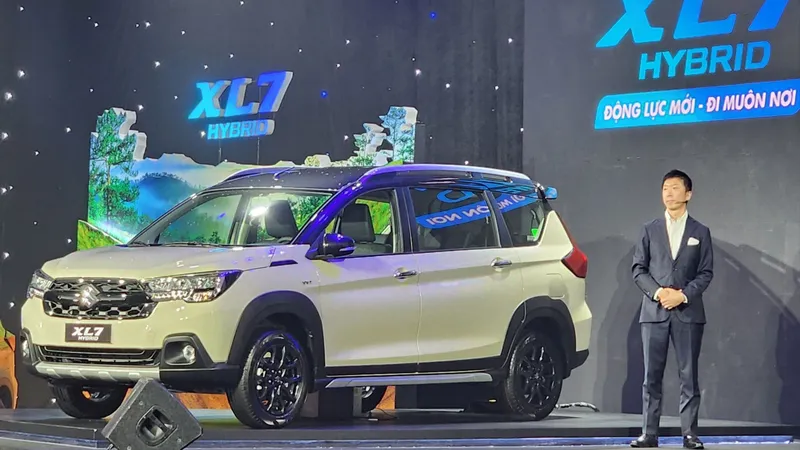 Suzuki XL7 Hybrid chính thức ra mắt tại Việt Nam