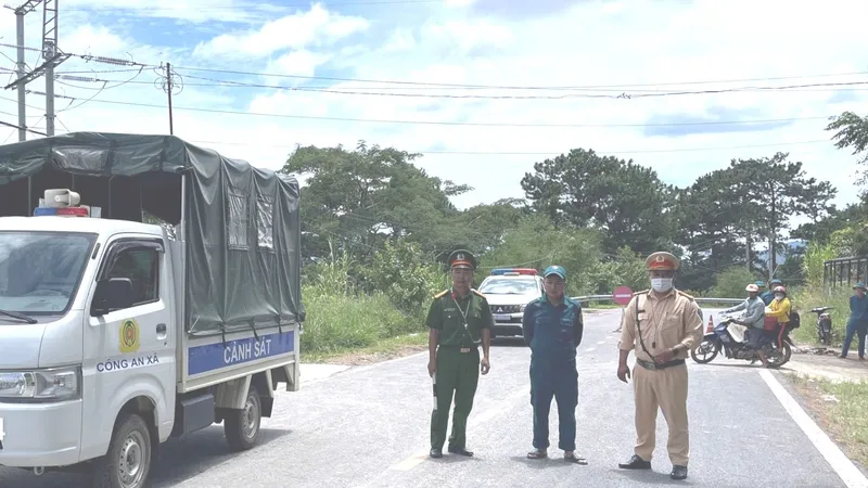 Đèo D’ran nối Đà Lạt với Phan Rang – Tháp Chàm vẫn phong tỏa để đảm bảo an toàn