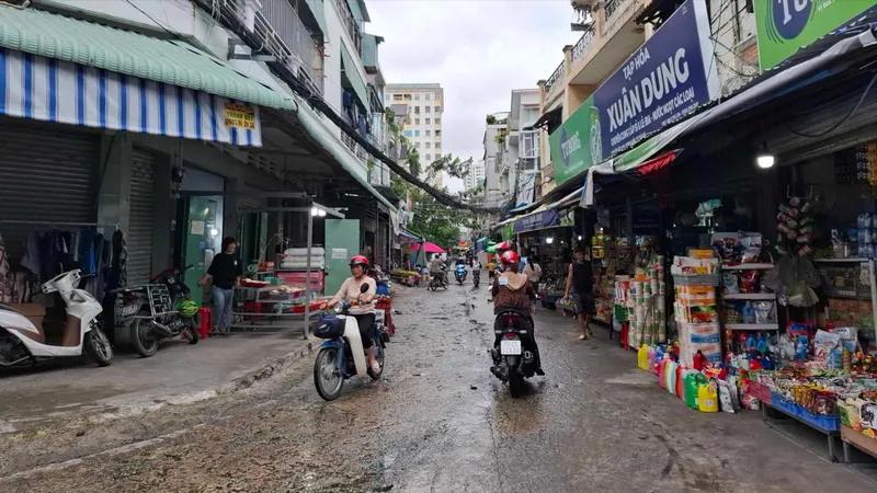 Thật - giả tổ chức đại diện người lao động - Bài 1: Núp bóng để kích động