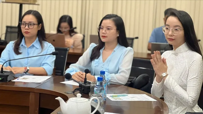 TPHCM: 8 ứng viên tham gia tuyển dụng công chức, viên chức từ nguồn sinh viên xuất sắc