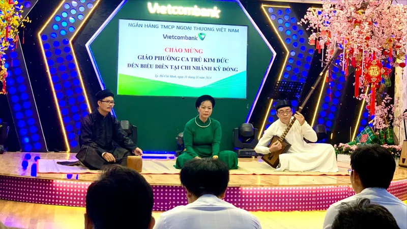 Âm hưởng ca trù giáo phường Kim Đức “Cung Bắc vọng trời Nam”