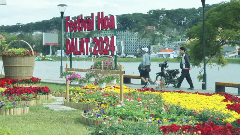 Gấp rút chuẩn bị cho Festival Hoa Đà Lạt 2024 