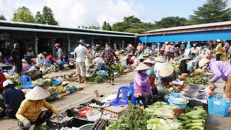 Thú vị chợ “chồm hổm” Vị Thanh