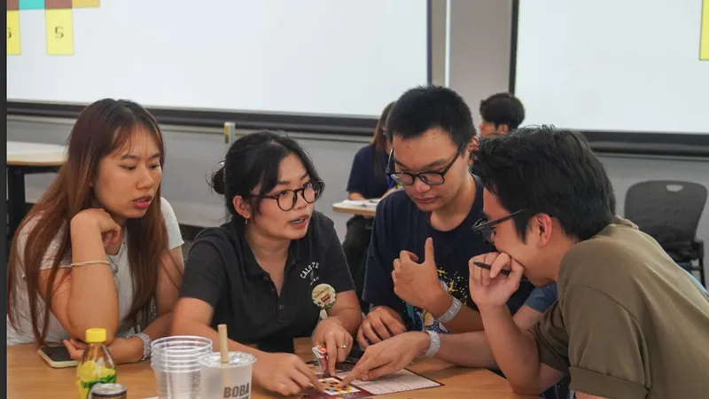 Lan tỏa nét đẹp văn hóa dân gian