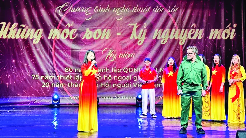 Chương trình nghệ thuật “Những mốc son - Kỷ nguyên mới” tại Moscow (Nga)