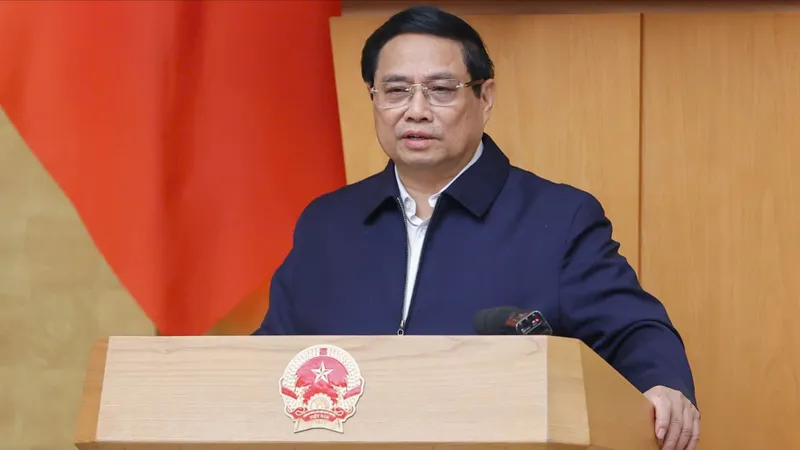 Thủ tướng Phạm Minh Chính chủ trì và phát biểu tại phiên họp Chính phủ chuyên đề về xây dựng pháp luật, sáng 7-1. Ảnh: VIẾT CHUNG