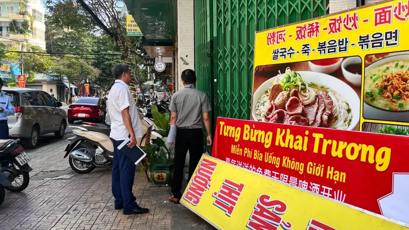 Đoàn kiểm tra liên ngành TP Nha Trang gọi cửa nhiều lần nhưng không được