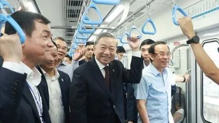 Tổng Bí thư Tô Lâm trải nghiệm thực tế tuyến Metro số 1 Bến Thành - Suối Tiên