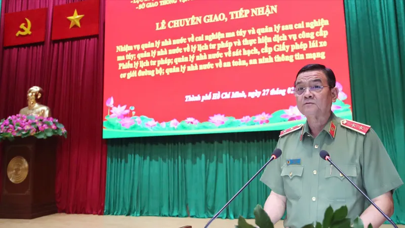 Công an TPHCM chính thức tiếp nhận một số nhiệm vụ mới
