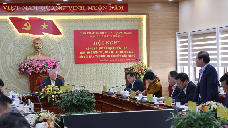 Công bố quyết định kiểm tra của Bộ Chính trị, Ban Bí thư đối với Ban Thường vụ Tỉnh ủy Lâm Đồng
