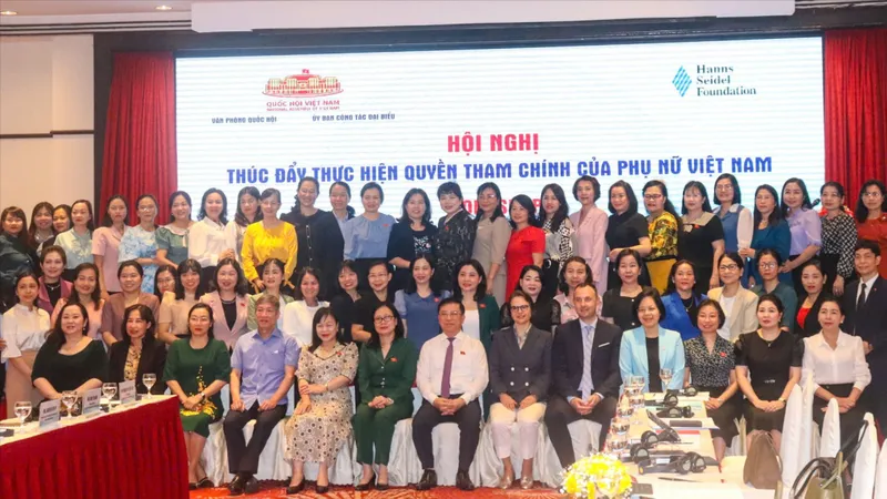 Thúc đẩy quyền tham chính của phụ nữ Việt Nam trong giai đoạn mới 