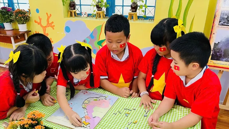 Tổ chức nhiều hoạt động kỷ niệm các ngày lễ lớn: Học sinh nhận thức hơn về giá trị độc lập dân tộc