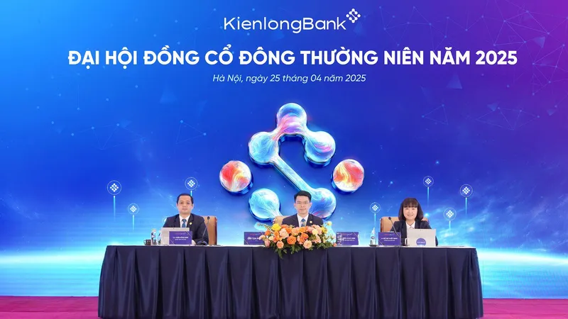 Tổ chức thành công ĐHĐCĐ thường niên năm 2025, cổ đông KienlongBank thông qua nhiều tờ trình quan trọng