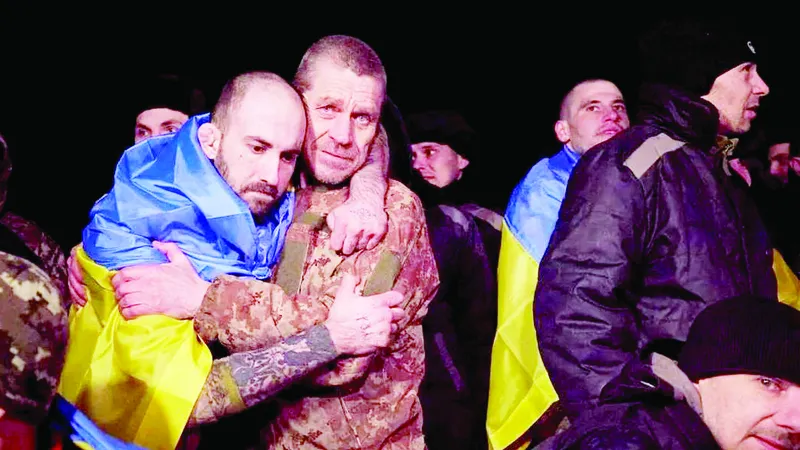 Nga và Ukraine bắt đầu trao đổi tù binh
