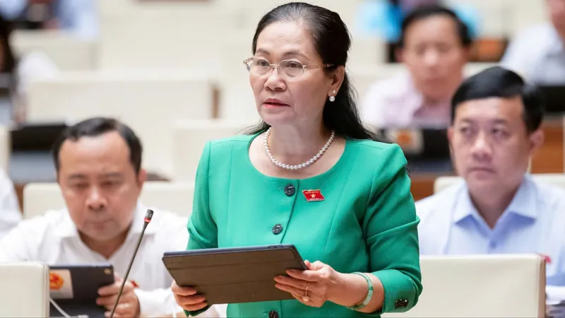 Đề xuất cho TPHCM được nới trần nợ công để đầu tư các dự án trọng điểm, nhất là đường sắt đô thị