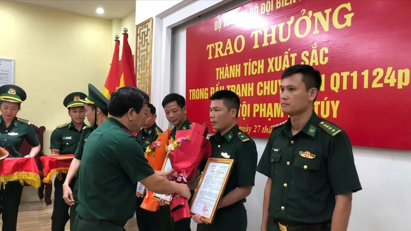 Thưởng nóng BĐBP tỉnh Quảng Trị phá thành công chuyên án ma túy