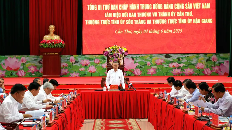 TP Cần Thơ mới phải là trung tâm kinh tế tri thức - đổi mới sáng tạo - logistics - giáo dục - y tế và tài chính
