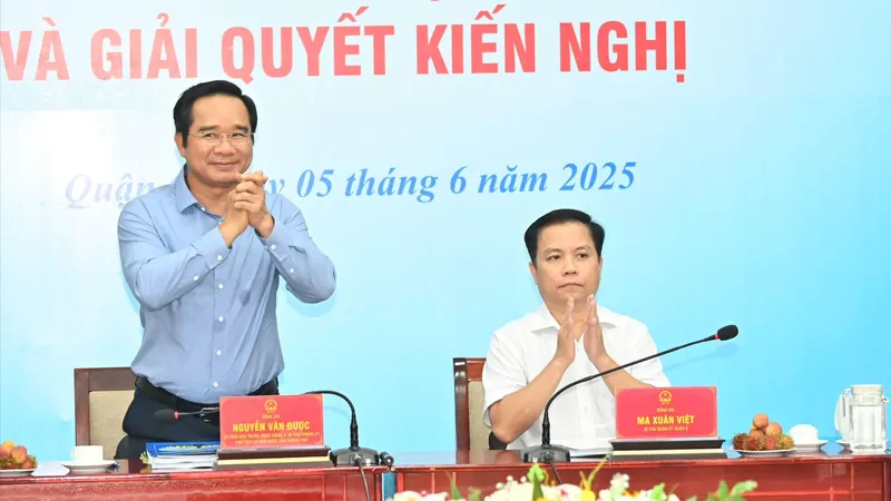 Chủ tịch UBND TPHCM làm việc với quận 6 để tháo gỡ khó khăn vướng mắc các dự án đầu tư