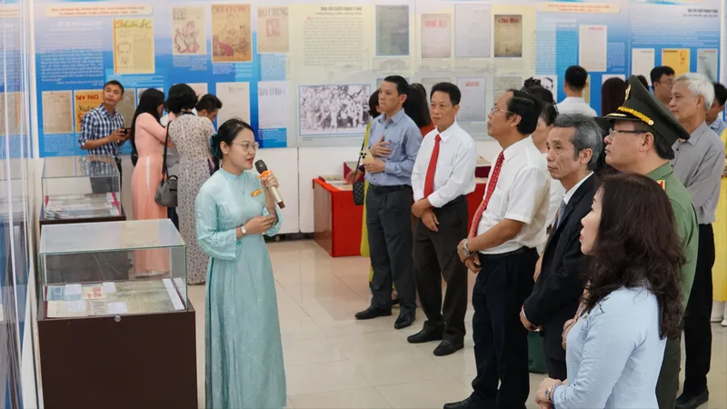 Khai mạc trưng bày Báo chí Huế trong dòng chảy báo chí cách mạng Việt Nam