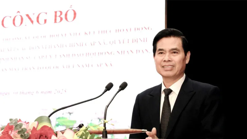 Sơn La công bố các nghị quyết, quyết định của Trung ương và của tỉnh về thực hiện chính quyền địa phương 2 cấp