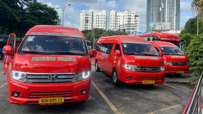 Cán bộ, công chức đi xe đưa rước đến trung tâm hành chính TPHCM tăng