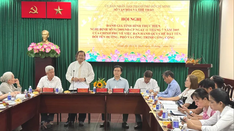 Hạn chế đổi tên đường để tránh gây phiền hà cho người dân