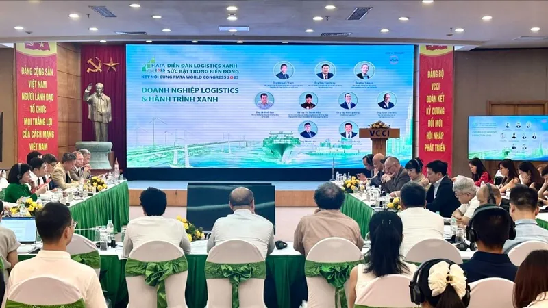 Logistics xanh: Điểm tựa để doanh nghiệp vượt qua các “cú sốc” từ bên ngoài