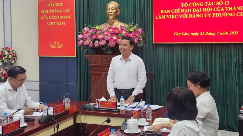Xây dựng văn kiện đại hội mang đậm dấu ấn địa phương