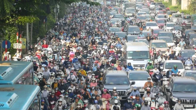 Không cấm xe chạy xăng tại phường Cửa Nam, TP Hà Nội