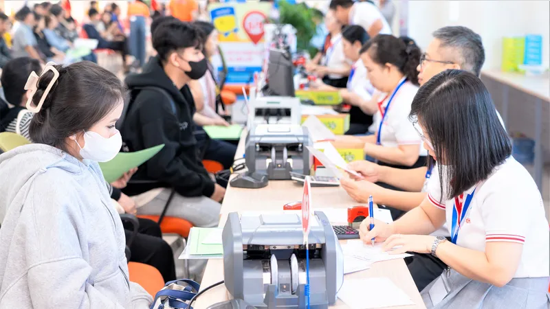 Nhộn nhịp đón tân sinh viên