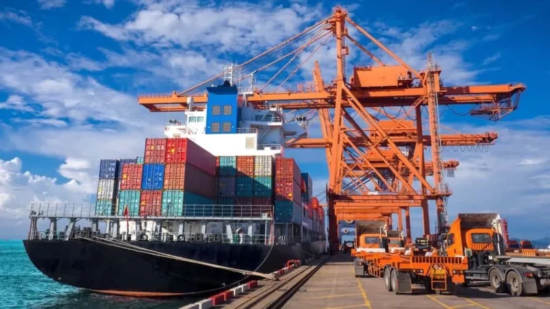 Tháng 8, xuất khẩu đạt hơn 43 tỷ USD