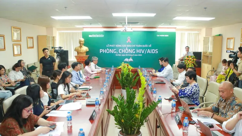 Phát động Giải Báo chí toàn quốc về phòng, chống HIV/AIDS năm 2025