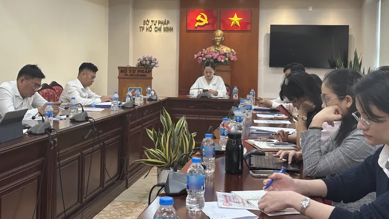 Sở Tư pháp TPHCM tham dự hội thảo tại điểm cầu TPHCM. Ảnh: THANH HIỀN