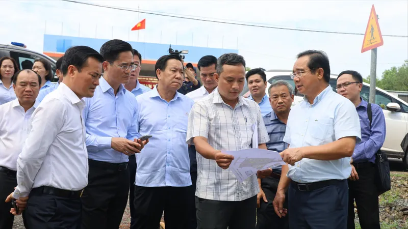 Giải phóng mặt bằng, tái định cư chậm - điểm nghẽn lớn của các dự án hạ tầng ở TPHCM