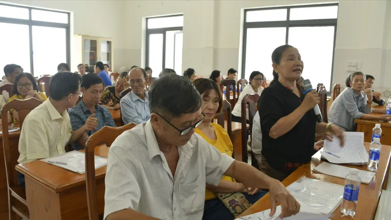  Phường Long Hương (TPHCM): Người dân kiến nghị nhiều vấn đề dân sinh