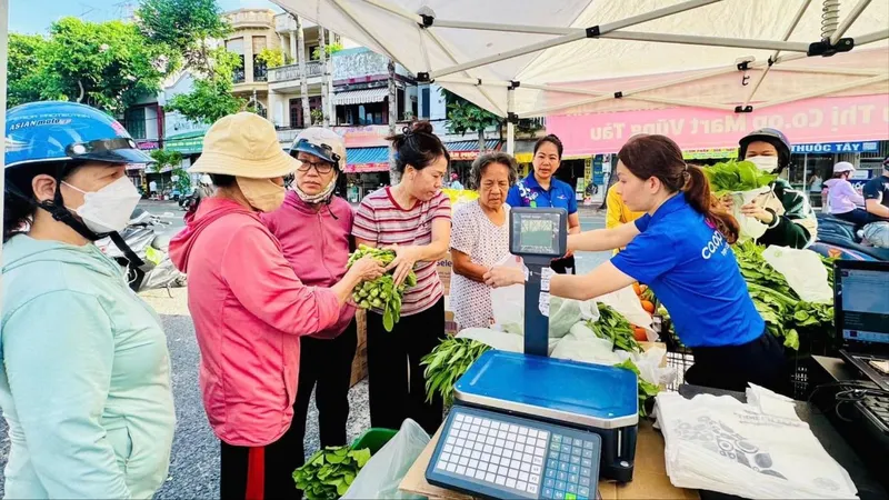 Đồng hành và tạo điều kiện cho doanh nghiệp thực hiện bình ổn giá