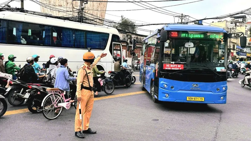 TPHCM: Bảo đảm an toàn giao thông kỳ nghỉ Tết Dương lịch