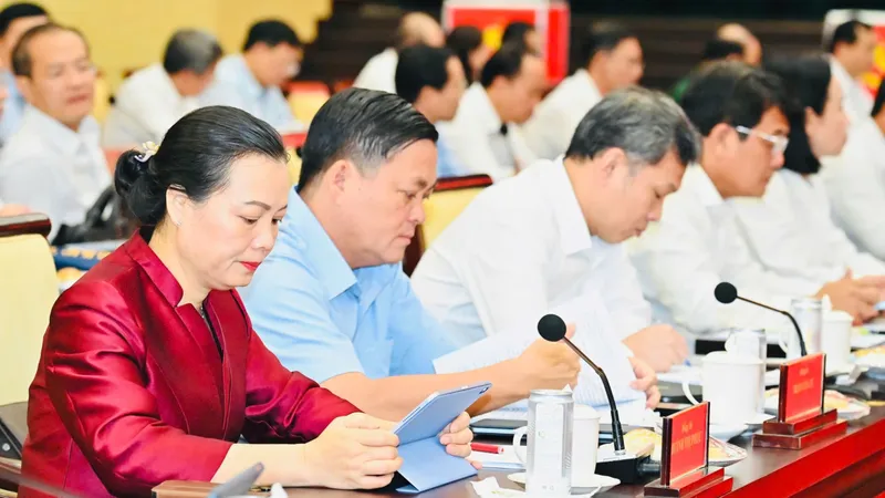 Hội nghị Thành ủy TPHCM cho ý kiến xây đường vượt biển kết nối khu vực Cần Giờ và Bà Rịa - Vũng Tàu